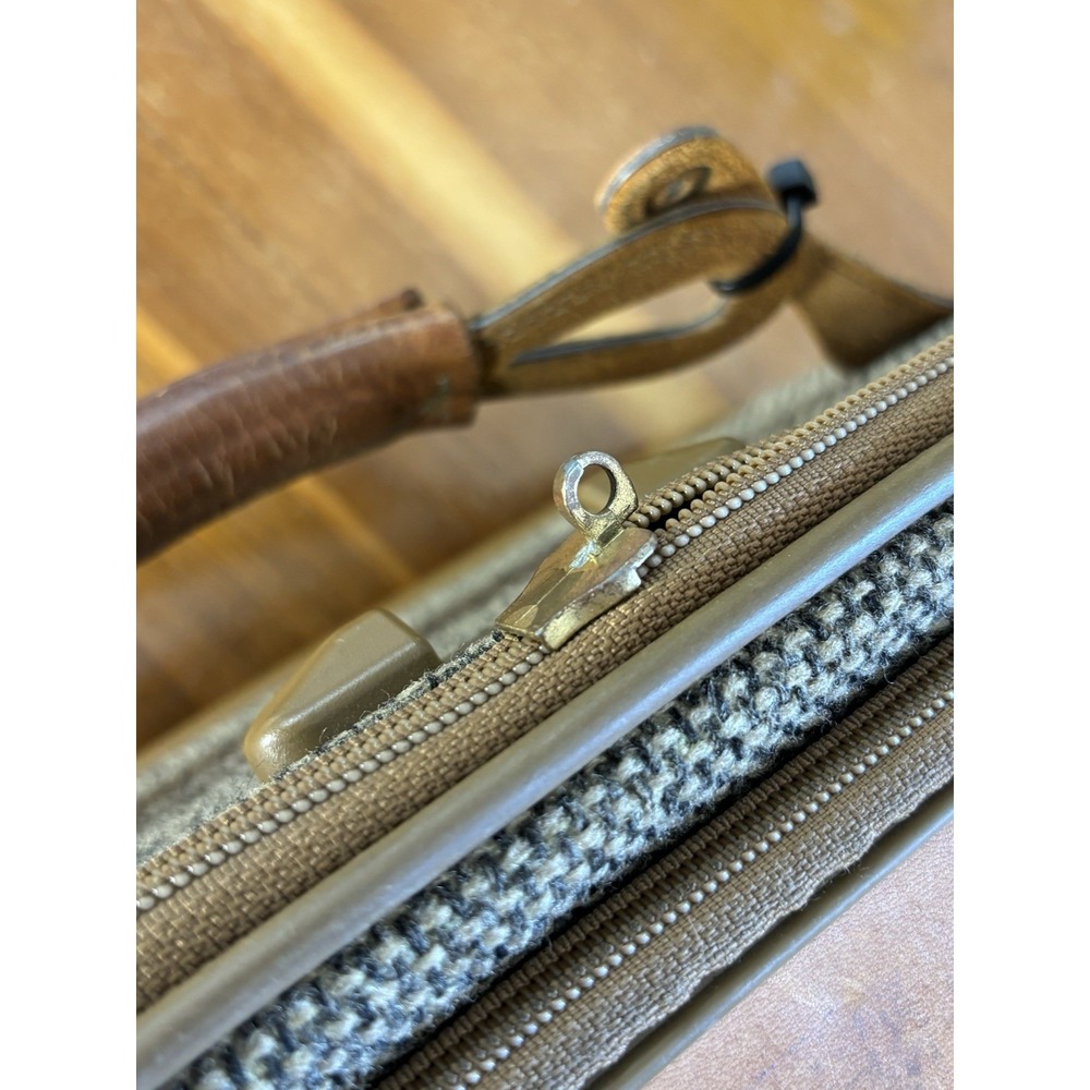 Vintage Hartmann Tweed Leather⭐️24x15 Wheeled Rolling Upright Suitcase Luggage⭐️ - Picture 9 of 14
